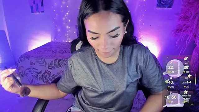 Riana Kean online show from 12/20/25, 12:13