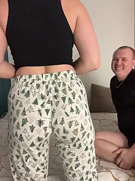 MrMrsRight online show from 01/18/26, 10:40