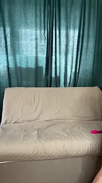 MrMrsRight online show from 03/18/25, 08:17