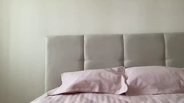 LisaFlower online show from 06/02/26, 01:44