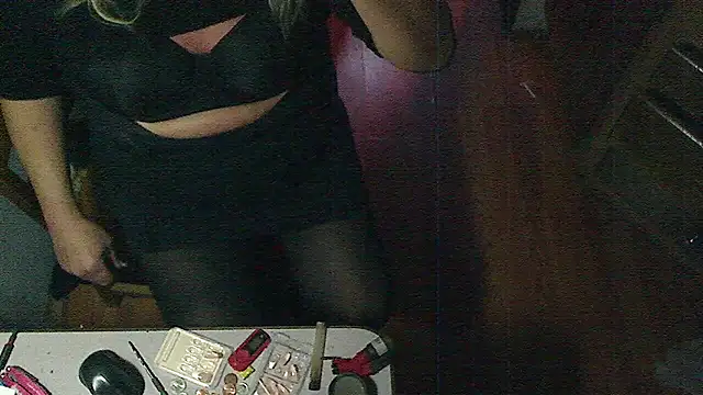 jessicalove99 online show from 12/02/24, 07:42