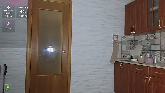 RinaBlondie online show from 12/15/25, 08:14