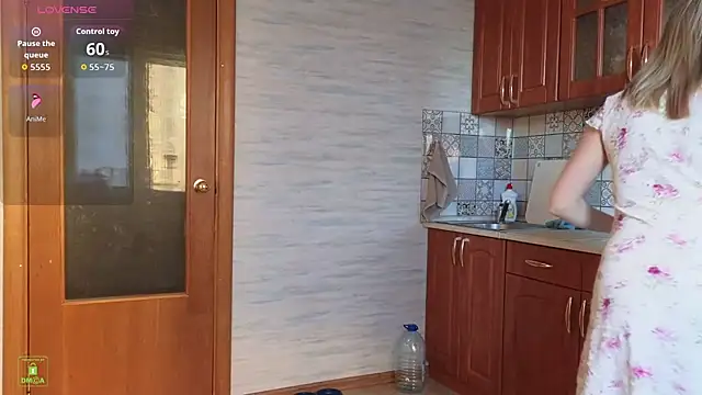 RinaBlondie online show from 09/30/25, 04:40