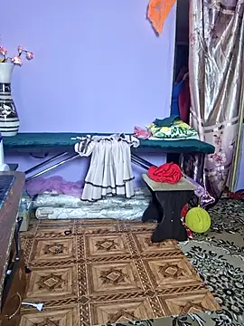  Kitti  online show from 11/06/25, 11:03