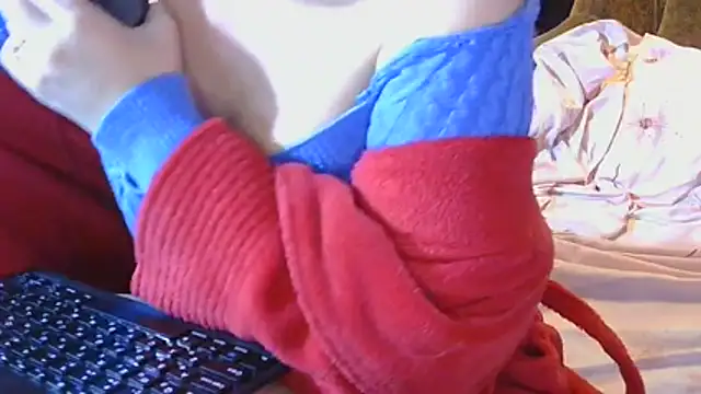  Kitti  online show from 11/17/25, 05:06