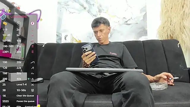 Snapshot of andy_dwels777 chatting on 02/23/26, 09:59 andy dwels777 online show from 02/23/26, 09:59