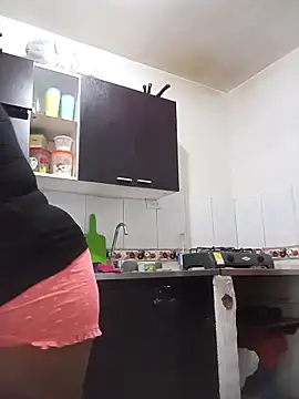 Shanttal0272 online show from 09/17/25, 02:52