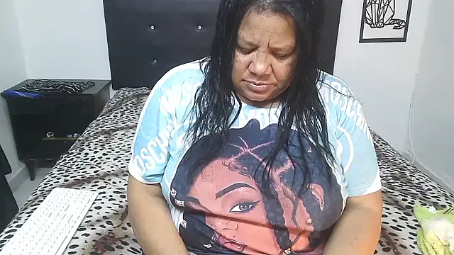 Snapshot of Shanttal0272 chatting on 01/09/26, 12:50 Shanttal0272 online show from 01/09/26, 12:50