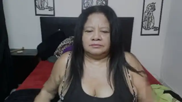 Shanttal0272 online show from 12/02/25, 10:44