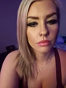 ellieconradxo online show from 01/18/25, 04:15