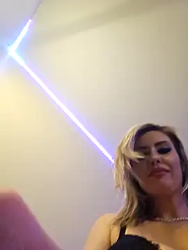 ellieconradxo online show from 01/03/25, 06:44
