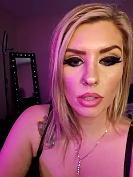 ellieconradxo online show from 02/09/25, 07:52