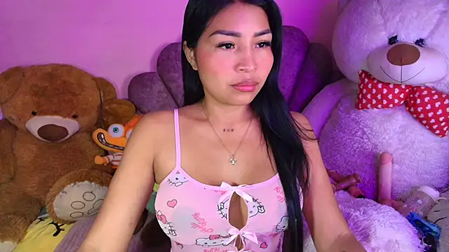 Pocahontascute 33 online show from 06/29/26, 11:54