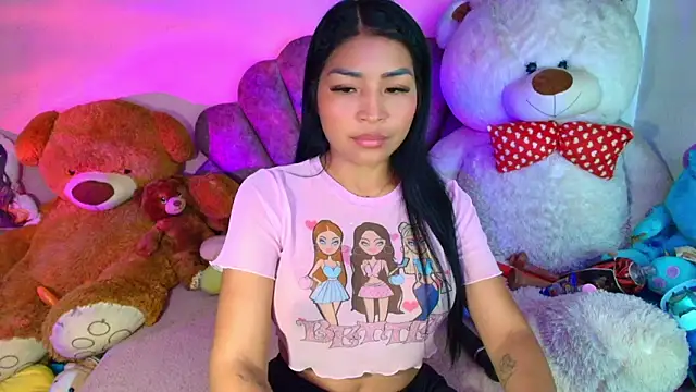 Pocahontascute 33 online show from 03/01/26, 04:56