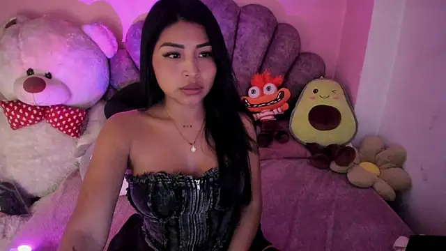 Pocahontascute 33 online show from 09/26/25, 02:07