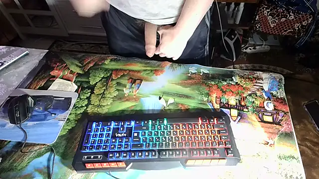 Snapshot of oleg1984 chatting on 12/14/25, 04:12 oleg1984 online show from 12/14/25, 04:12