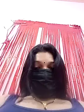 Snapshot of Beauty-khan chatting on 02/28/25, 02:42 Beauty-khan online show from 02/28/25, 02:42