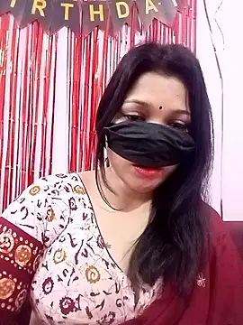 Snapshot of Beauty-khan chatting on 02/09/25, 03:12 Beauty-khan online show from 02/09/25, 03:12