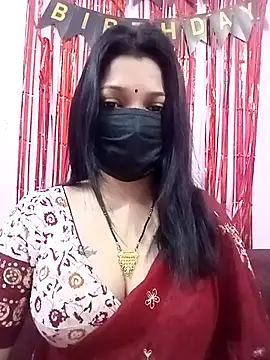 Snapshot of Beauty-khan chatting on 02/09/25, 12:08 Beauty-khan online show from 02/09/25, 12:08