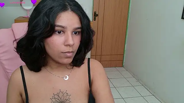 ninapego online show from 03/05/26, 01:19