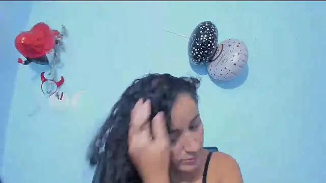  luna  sweet  online show from 11/22/25, 07:57