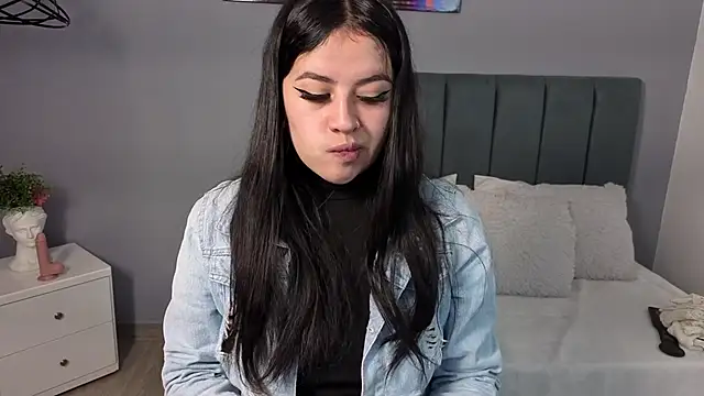 Alli cooper online show from 04/11/26, 11:47