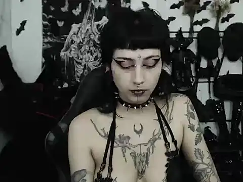n0sferatus   online show from 05/07/26, 01:54