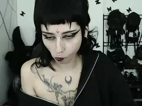 n0sferatus   online show from 02/25/26, 03:07