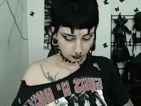 n0sferatus   online show from 10/26/25, 03:51