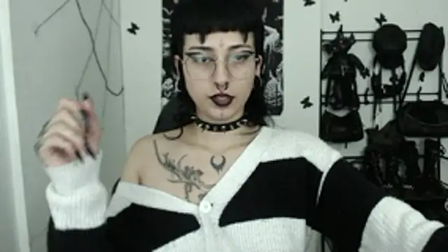 n0sferatus   online show from 10/31/25, 10:01