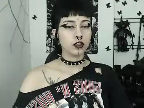 n0sferatus   online show from 10/01/25, 03:22