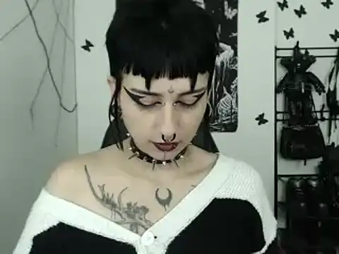 n0sferatus   online show from 10/29/25, 03:49