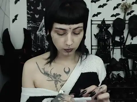 n0sferatus   online show from 04/30/26, 03:13