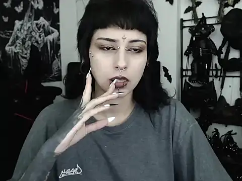 n0sferatus   online show from 05/28/26, 02:19