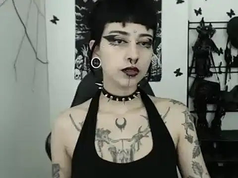 n0sferatus   online show from 10/16/25, 11:51