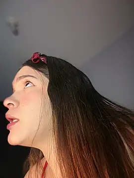 Zeli 66 online show from 02/15/26, 06:03