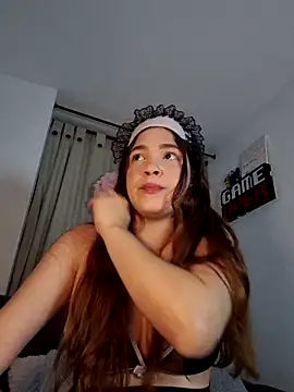 Snapshot of Zeli_66 chatting on 09/16/25, 04:24 Zeli 66 online show from 09/16/25, 04:24