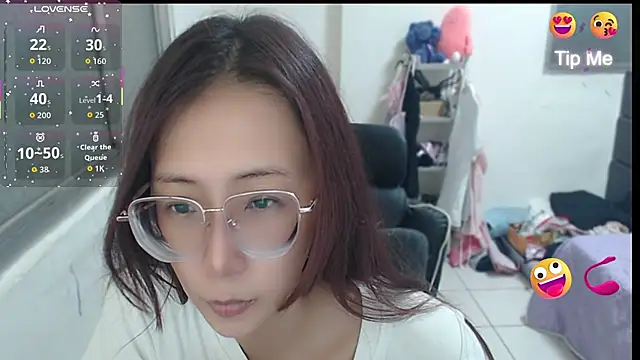 Snapshot of aFanny chatting on 07/13/26, 04:50 aFanny online show from 07/13/26, 04:50
