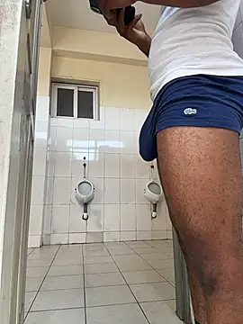 Black-mamba-madingo online show from 11/24/25, 12:49