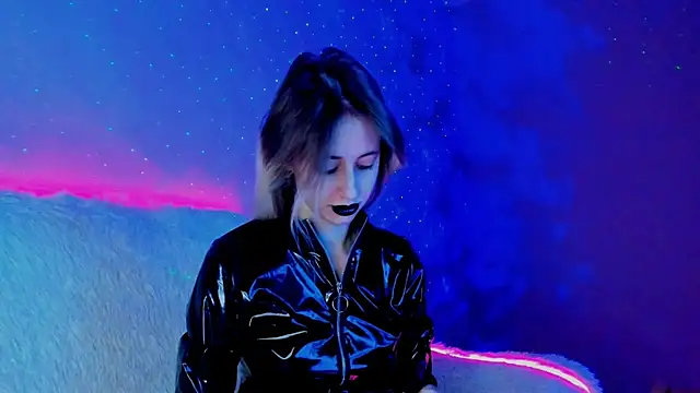 Snapshot of Inner_Light chatting on 12/20/24, 03:21 Inner Light online show from 12/20/24, 03:21