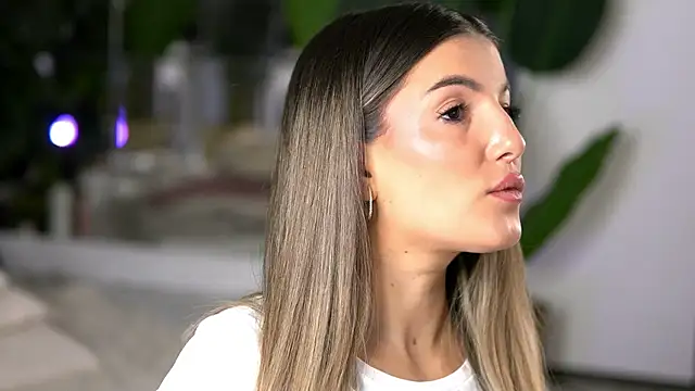 Snapshot of KellyMathews chatting on 02/03/26, 03:26 KellyMathews online show from 02/03/26, 03:26