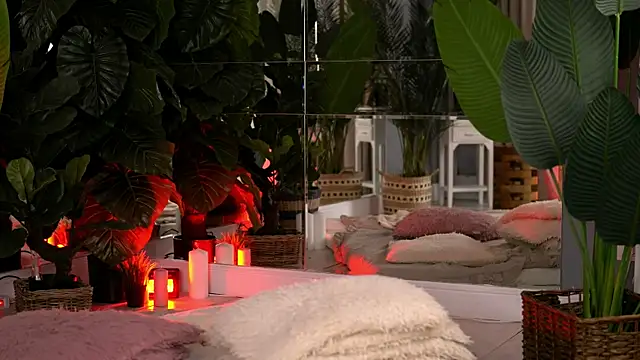 Snapshot of KellyMathews chatting on 01/12/26, 01:12 KellyMathews online show from 01/12/26, 01:12