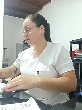 nurse desi sexlove online show from 05/04/26, 07:22