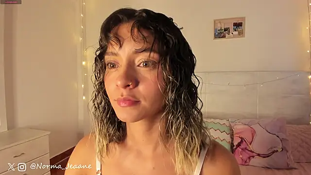 Norma-Jeaane online show from 12/18/24, 10:35