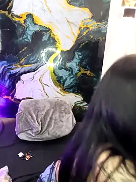 chaymae nah  online show from 03/29/26, 08:10