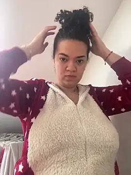 Snapshot of rafamarianoofc chatting on 03/07/25, 10:02 rafamarianoofc online show from 03/07/25, 10:02