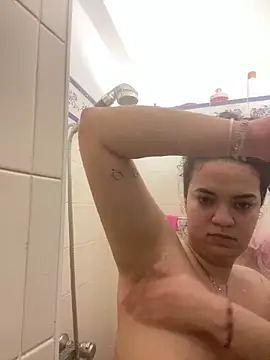 Snapshot of rafamarianoofc chatting on 02/26/25, 08:25 rafamarianoofc online show from 02/26/25, 08:25