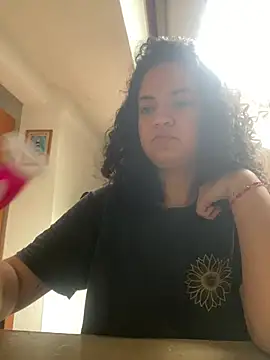 Snapshot of rafamarianoofc chatting on 02/24/25, 09:10 rafamarianoofc online show from 02/24/25, 09:10