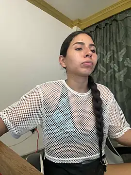 Snapshot of bella-black chatting on 03/10/26, 12:58 bella-black online show from 03/10/26, 12:58