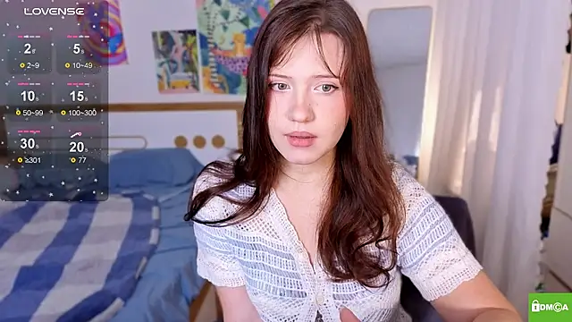 HanahCute online show from 11/18/25, 10:34